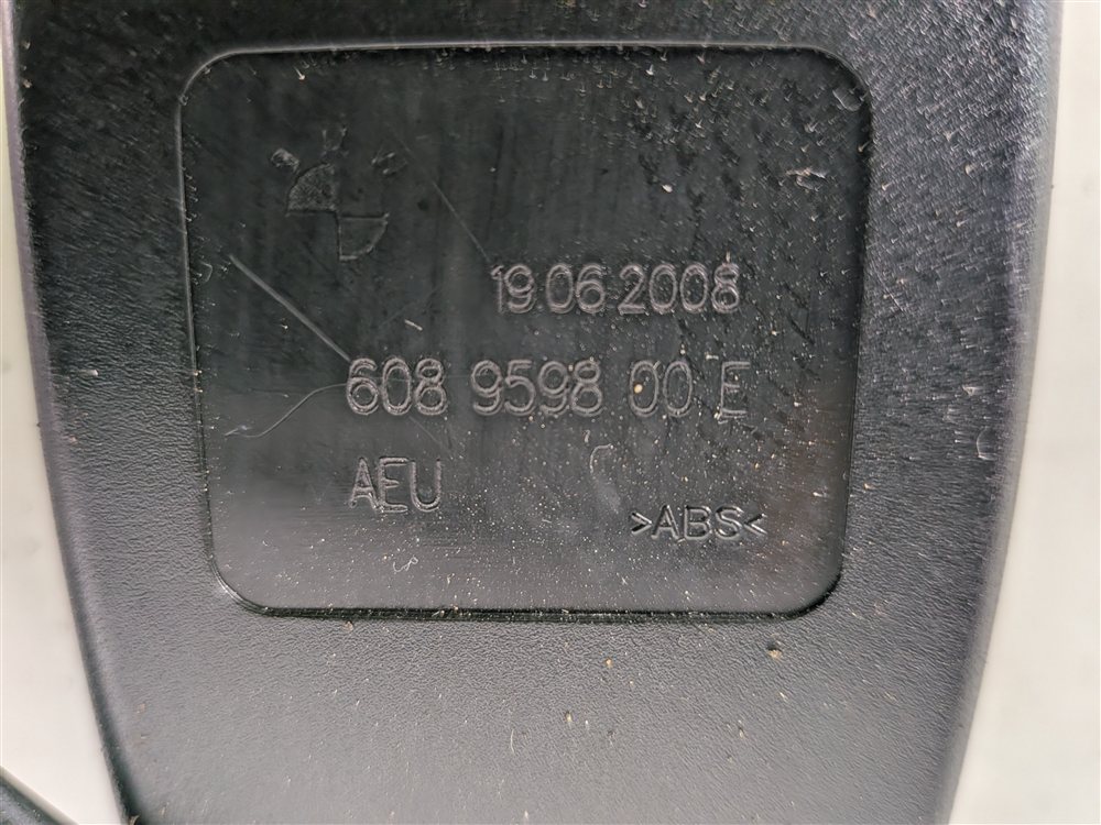 Thumbnail 8: 07-13 BMW 328i 335i M3 (E90 E92 E93) FRONT LEFT DRIVER SEATBELT BUCKLE (Black)