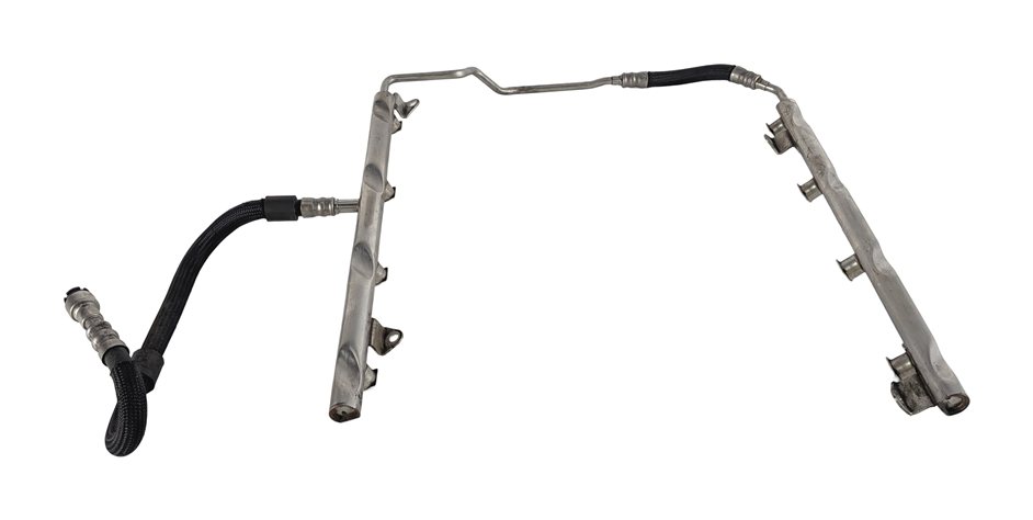 Thumbnail 2: 08-13 BMW M3 (E90 E92 E93) 4.0L S65 V8 LEFT & RIGHT FUEL INJECTOR RAILS w/ LINES