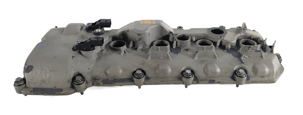 Thumbnail 2: 2008-2013 BMW M3 (E90 E92 E93) 4.0L S65 V8 LEFT VALVE COVER w/ CAMSHAFT SENSORS