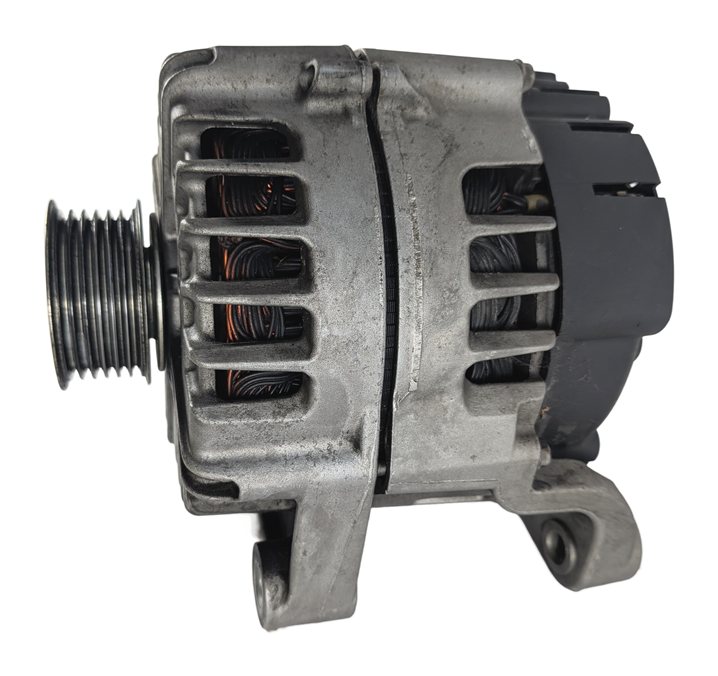 Thumbnail 4: 2008-2013 BMW M3 (E90 E92 E93) 4.0L S65 V8 ENGINE ALTERNATOR GENERATOR 180 AMP