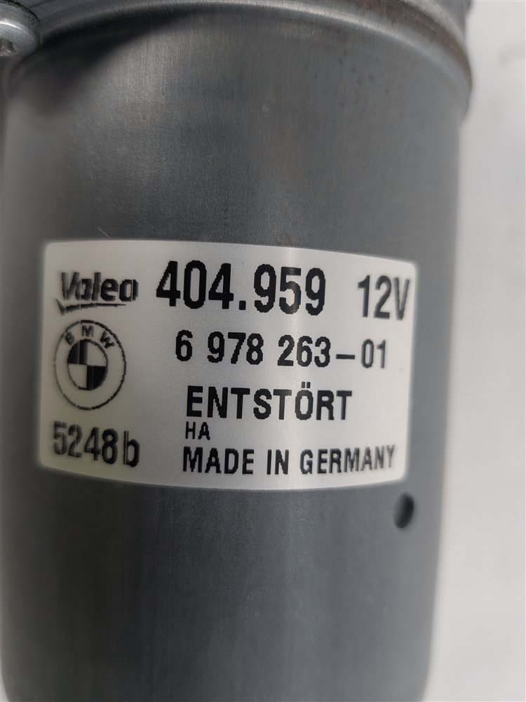 Thumbnail 10: 2008-2013 BMW M3 (E90 E92 E93) FRONT WINDSHIELD WINDOW WIPER MOTOR 6978263