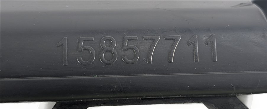 Thumbnail 9: 2008-2013 BMW M3 1M (E90 E92 E93 E82) FRONT BUMPER LOWER CENTER GRILLE INSERT