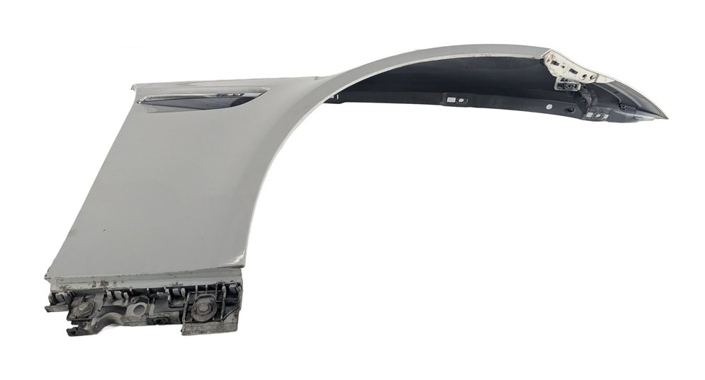 Thumbnail 2: 08-13 BMW M3 (E92 E93) FRONT RIGHT PASSENGER FENDER w/ SIDE GILL VENT (White)