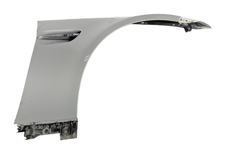 Thumbnail 3: 08-13 BMW M3 (E92 E93) FRONT RIGHT PASSENGER FENDER w/ SIDE GILL VENT (White)