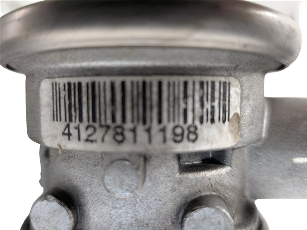 Thumbnail 8: 2008 BMW M3 (E90) 4.0L S65 ENGINE EGR SECONDARY AIR INJECTION CHECK VALVE SET/2