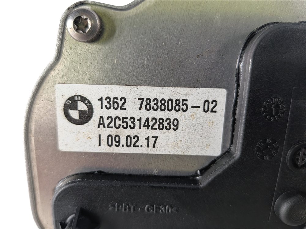 Thumbnail 8: 2008 BMW M3 (E90) 4.0L S65 ENGINE LEFT THROTTLE BODY VALVE ACTUATOR SERVO MOTOR