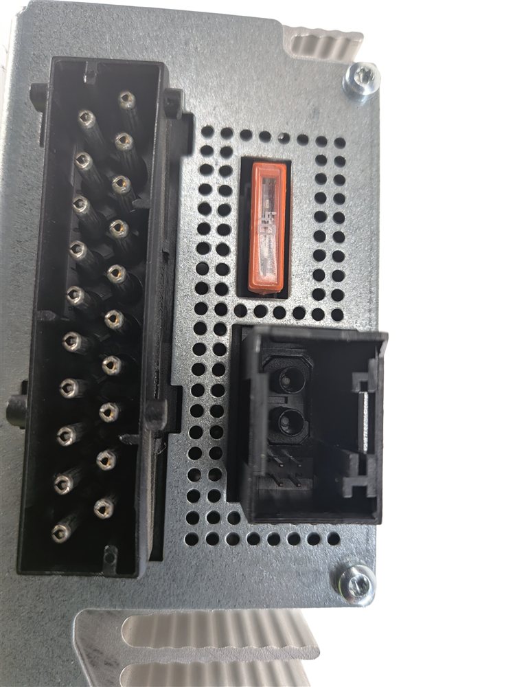 Thumbnail 9: 2008 BMW M3 (E90) INDIVIDUAL TOP HIFI SOUND SYSTEM RADIO AUDIO AMPLIFIER AMP