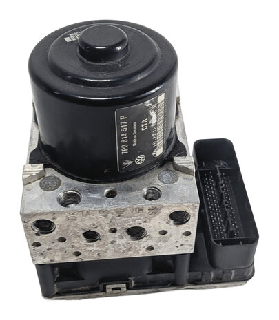 2013-2014 PORSCHE CAYENNE (958) ABS ANTI-LOCK BRAKE PUMP w/ MODULE
