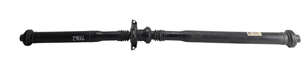 11-18 PORSCHE CAYENNE (958) 4.8L - REAR DRIVESHAFT DRIVELINE DRIVE LINE SHAFT