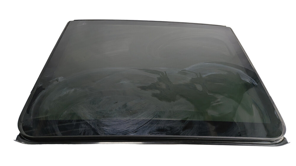Thumbnail 2: 2011-2018 PORSCHE CAYENNE (958) PANORAMIC SUNROOF GLASS WINDOW (FRONT)