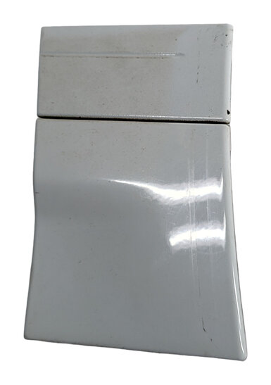 Thumbnail 4: 11-18 PORSCHE CAYENNE (958) FRONT LEFT DRIVER FENDER LOWER MOLDING TRIM (White)