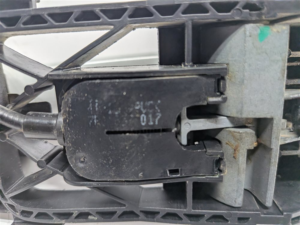 Thumbnail 6: 2011-2018 PORSCHE CAYENNE (958) FRONT LEFT DRIVER EXTERIOR DOOR HANDLE (White)