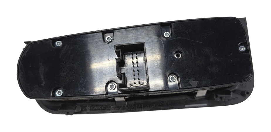 Thumbnail 7: 2013-2018 PORSCHE CAYENNE MACAN (958 95B) DRIVER DOOR WINDOW SWITCH (BLIND SPOT)