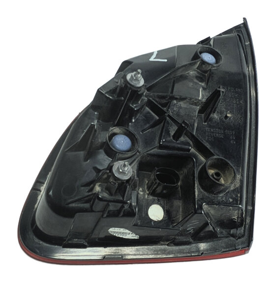 Thumbnail 6: 2011-2014 PORSCHE CAYENNE (958) LEFT DRIVER INNER TRUNK TAILLIGHT LIGHT LAMP