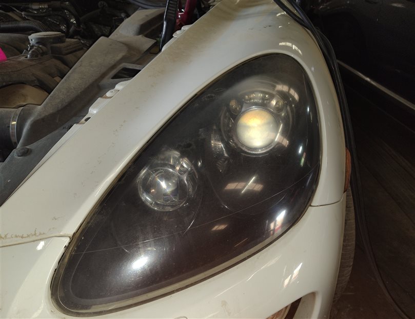 Thumbnail 2: 2011-2014 PORSCHE CAYENNE (958) LEFT FRONT DRIVER HID XENON HEADLIGHT LIGHT LAMP