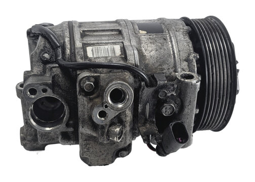 11-18 PORSCHE CAYENNE (958) 4.8L M48 V8 - A/C AIR CONDITIONING COMPRESSOR PUMP