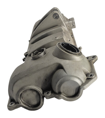 Thumbnail 5: 2010-2018 PORSCHE CAYENNE PANAMERA (958 970 G1) 4.8L V8 ENGINE RIGHT VALVE COVER