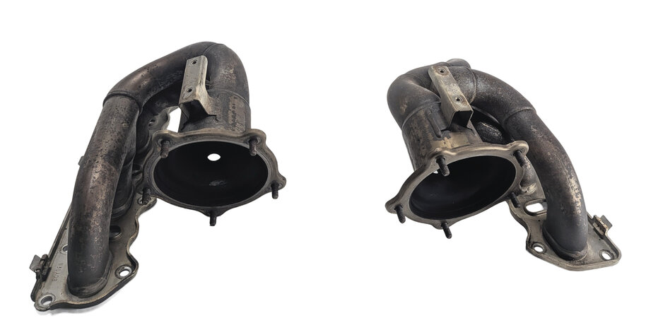 08-14 PORSCHE CAYENNE 958 4.8L M48 NON-TURBO EXHAUST MANIFOLD LEFT/RIGHT SET/2