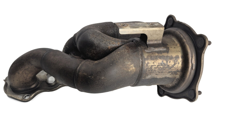 Thumbnail 6: 08-14 PORSCHE CAYENNE 958 4.8L M48 NON-TURBO EXHAUST MANIFOLD LEFT/RIGHT SET/2