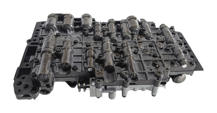 2011-2018 PORSCHE CAYENNE (958) A/T AUTO AUTOMATIC TRANSMISSION VALVE BODY