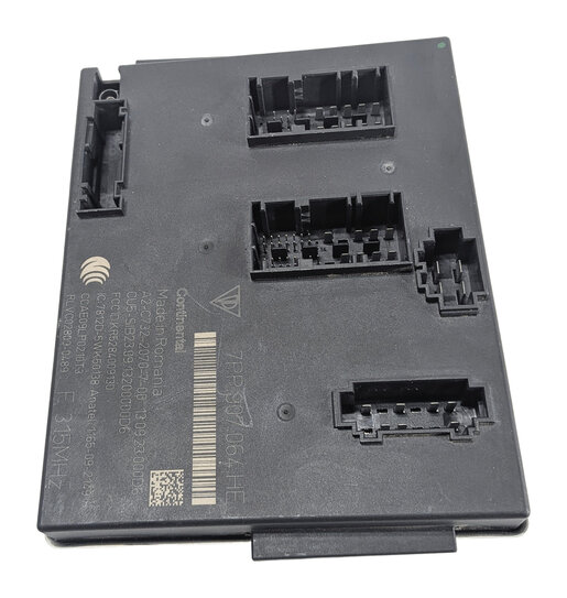 Thumbnail 5: 2013-2016 PORSCHE CAYENNE (958) LEFT FRONT BODY CONTROL MODULE BCM