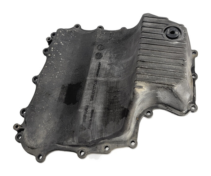 Thumbnail 2: 2011-2018 PORSCHE CAYENNE 958 4.8L M48 V8 ENGINE LOWER MOTOR OIL FLUID PAN SUMP