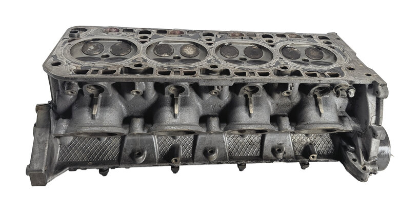 2013-2014 PORSCHE CAYENNE (958) 4.8L M48.02 V8 ENGINE RIGHT CYLINDER HEAD