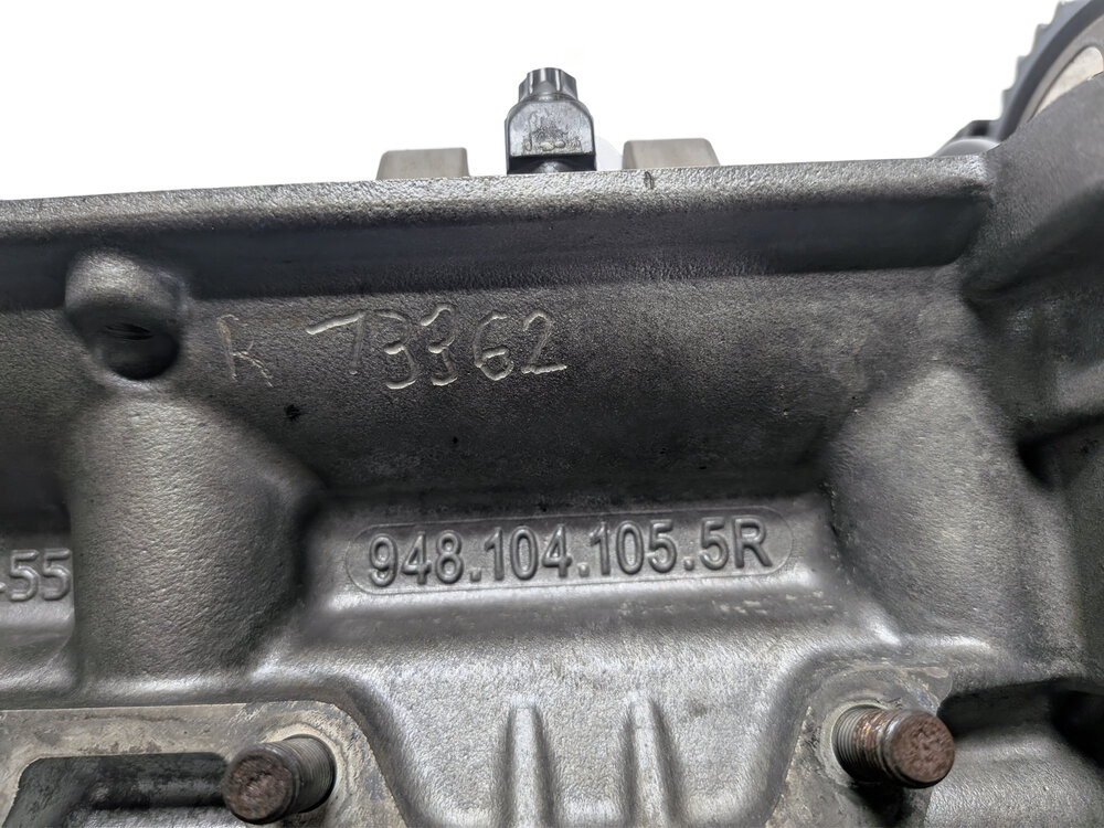 Thumbnail 7: 2013-2014 PORSCHE CAYENNE (958) 4.8L M48.02 V8 ENGINE RIGHT CYLINDER HEAD