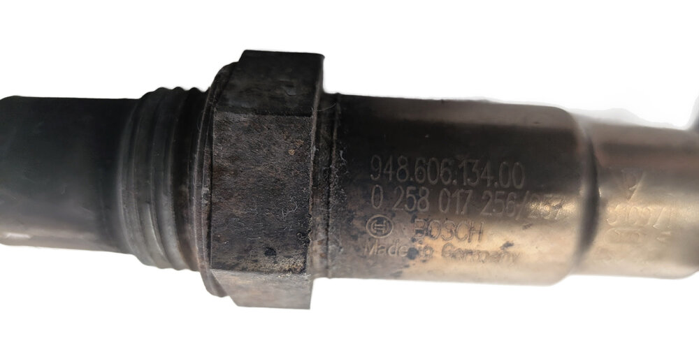 Thumbnail 5: 2014 PORSCHE CAYENNE 958 4.8L NON-TURBO M48.02 ENGINE OXYGEN O2 SENSOR SET/4