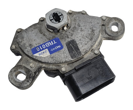Thumbnail 2: 2014 PORSCHE CAYENNE (958) AUTOMATIC TRANSMISSION NEUTRAL SAFETY RANGE SWITCH