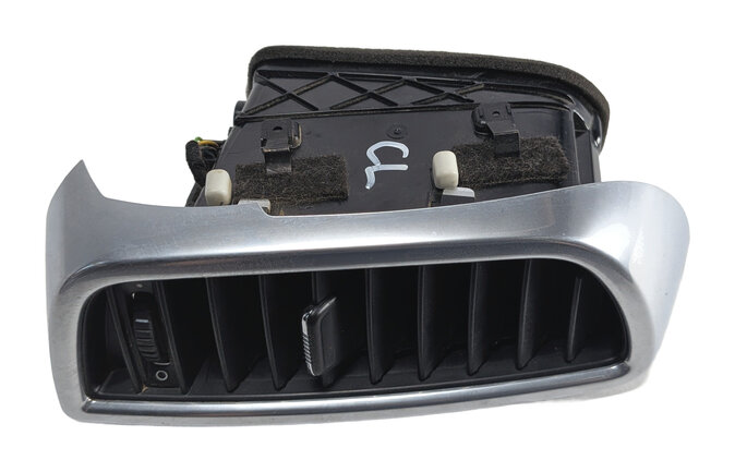 Thumbnail 2: 2014 PORSCHE CAYENNE (958) FRONT CENTER LEFT DASH HEAT AIR AC VENT (Black)