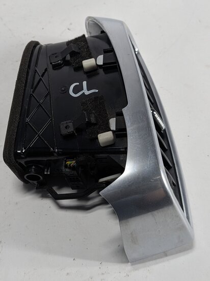 Thumbnail 3: 2014 PORSCHE CAYENNE (958) FRONT CENTER LEFT DASH HEAT AIR AC VENT (Black)
