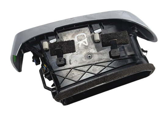 Thumbnail 4: 2014 PORSCHE CAYENNE (958) FRONT CENTER RIGHT DASH HEAT AIR AC VENT (Black)