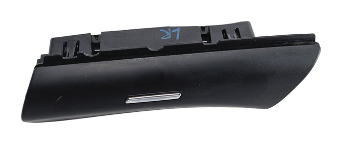 Thumbnail 2: 2014 PORSCHE CAYENNE (958) REAR LEFT DOOR ASHTRAY STORAGE TRAY BIN INSERT
