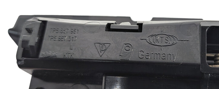 Thumbnail 7: 2014 PORSCHE CAYENNE (958) REAR LEFT DOOR ASHTRAY STORAGE TRAY BIN INSERT