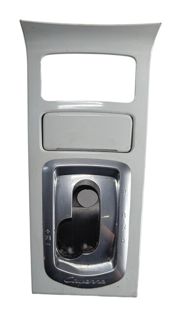 Thumbnail 2: 2014 PORSCHE CAYENNE 958 CENTER CONSOLE AT SHIFT TRIM PANEL ASHTRAY (Pure White)
