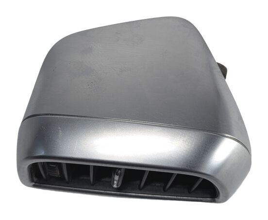 Thumbnail 3: 2014 PORSCHE CAYENNE (958) REAR LEFT CENTER CONSOLE HEAT AIR AC VENT (Black)