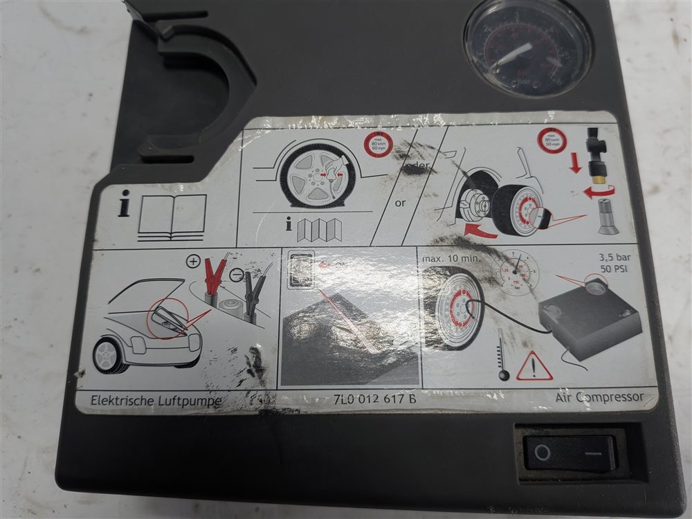 Thumbnail 6: 2014 PORSCHE CAYENNE (958) EMERGENCY TIRE MOBILITY KIT AIR COMPRESSOR INFLATOR