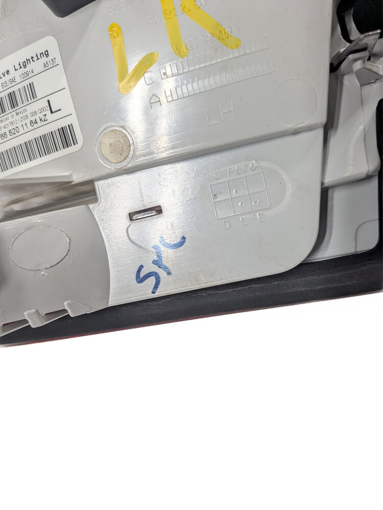 Thumbnail 10: 13-16 MERCEDES GL350 GL450 GL550 (X166) LEFT DRIVER INNER TAILLIGHT LIGHT LAMP