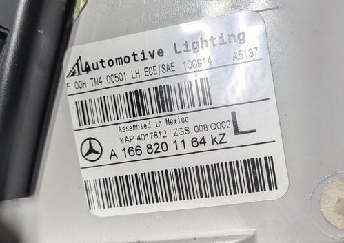 Thumbnail 9: 13-16 MERCEDES GL350 GL450 GL550 (X166) LEFT DRIVER INNER TAILLIGHT LIGHT LAMP