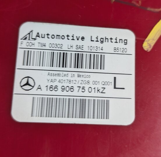 Thumbnail 7: 13-16 MERCEDES GL (X166) REAR LEFT DRIVER OUTER TAILLIGHT BRAKE LIGHT LAMP