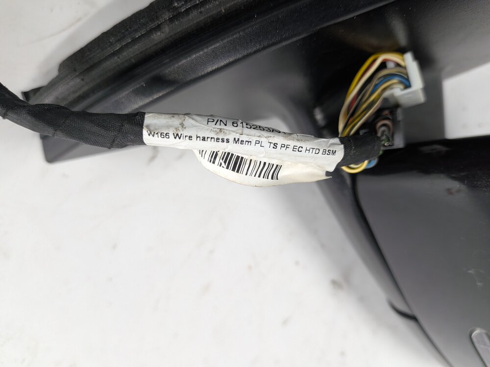 Thumbnail 10: 2013-2016 MERCEDES GL (X166) LEFT DRIVER DOOR MIRROR MEM AUTODIM CAMERA (Black)