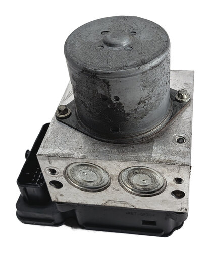 2014-2015 MERCEDES GL350 GL450 GL550 (X166) ADAPTIVE CRUISE ABS BRAKE PUMP