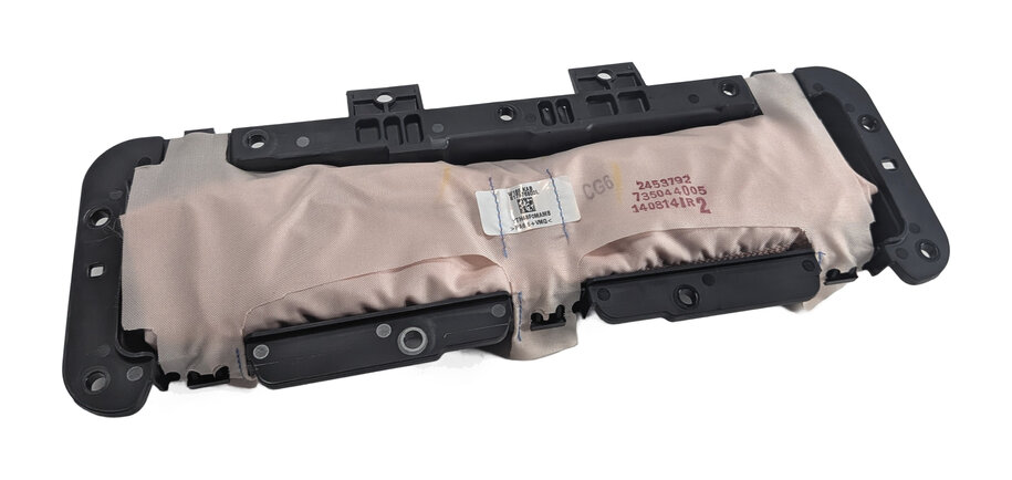 12-19 MERCEDES GL350 GL450 GL550 ML350 ML550 GLE (W166 X166) DRIVER KNEE AIRBAG