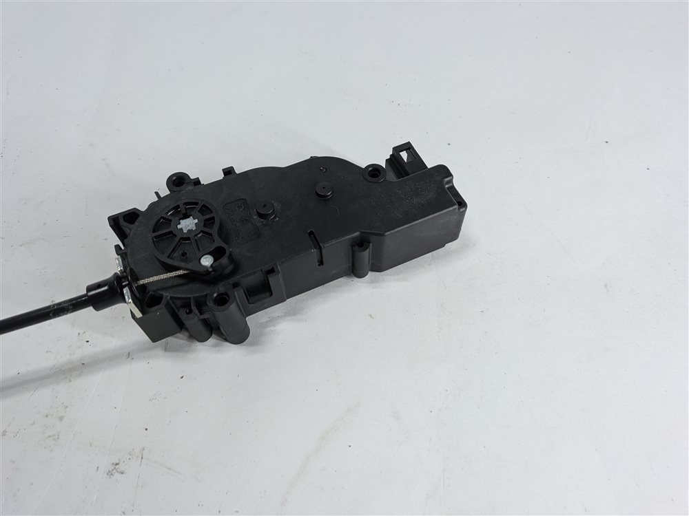 Thumbnail 5: 2015 MERCEDES GL550 (X166) REAR LIFTGATE LOCK LATCH ACTUATOR w/ SOFT CLOSE MOTOR