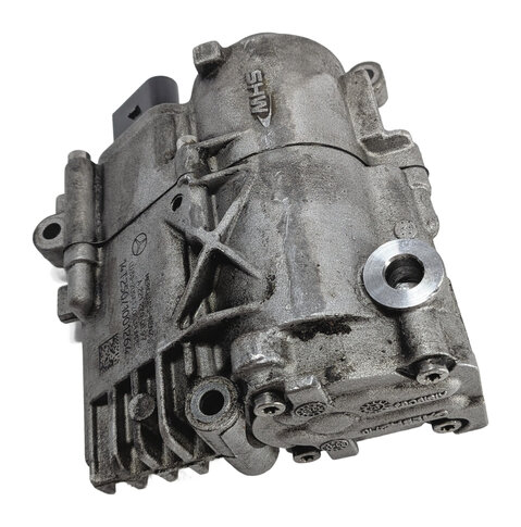 Thumbnail 3: 2015 MERCEDES GL550 X166 4.6L 7-SPEED AUTOMATIC TRANSMISSION AUXILIARY OIL PUMP