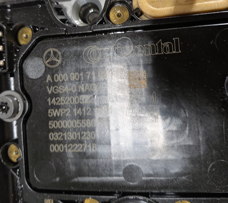 Thumbnail 9: 15-20 MERCEDES C E S GL ML W205 W212 W/X166 W222 TRANSMISSION VALVE BODY w/PLATE
