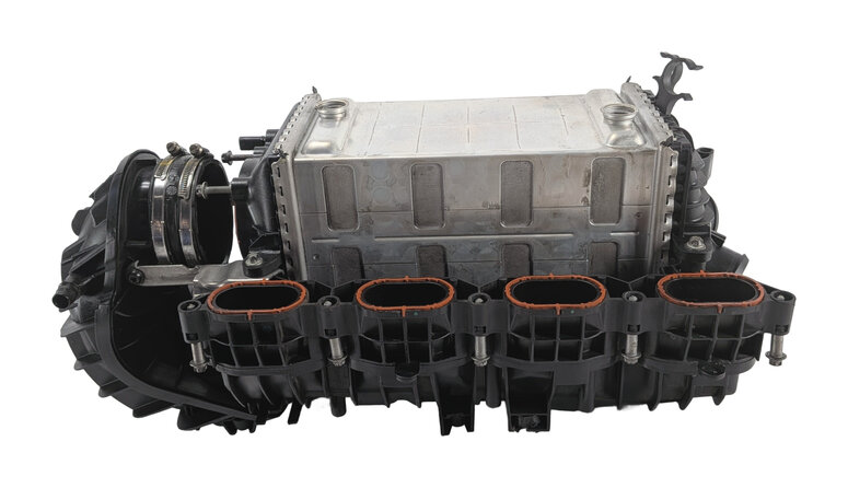 Thumbnail 3: 11-20 MERCEDES E GL ML S W212 W166 W221 X166 4.6L INTAKE MANIFOLD w/ INTERCOOLER