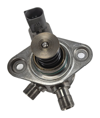 Thumbnail 4: 11-20 MERCEDES E S SL GL (W205 W166 W212 X166 X253) V8 LEFT MECHANICAL FUEL PUMP