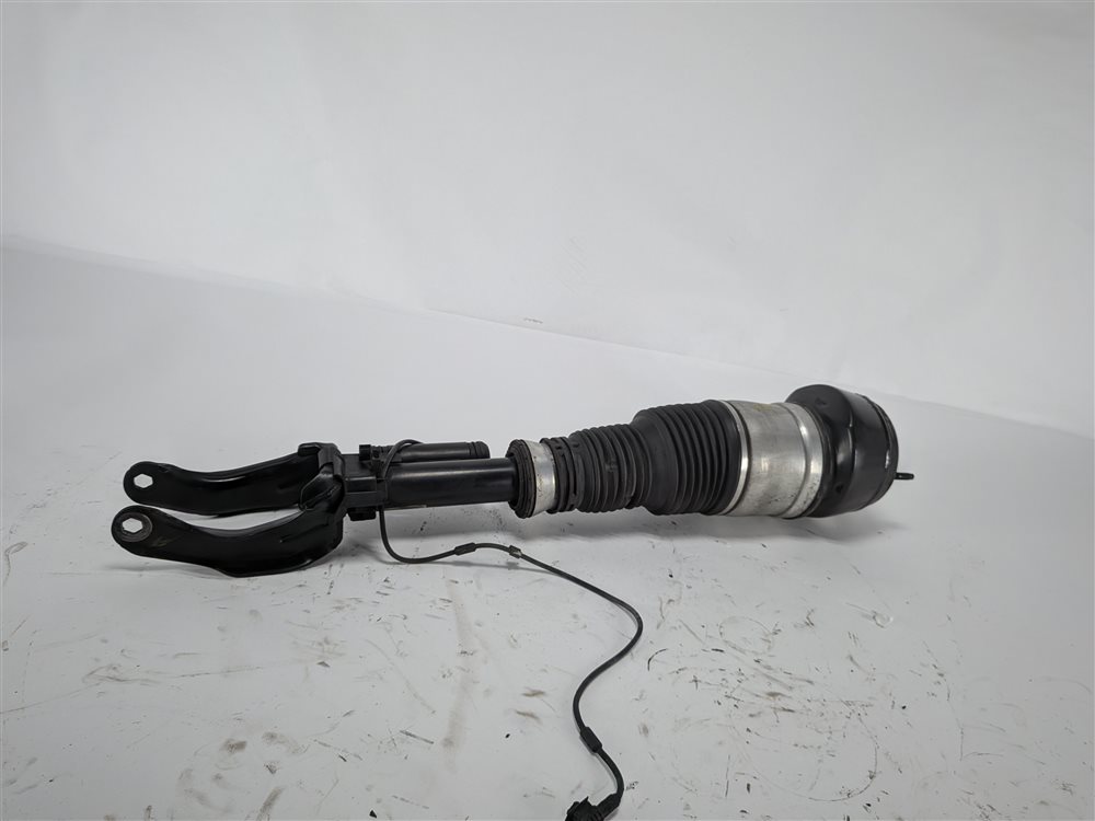 Thumbnail 5: 2012-2019 MERCEDES GL350 GL450 GL550 ML550 (W166 X166) LEFT FRONT ADAPTIVE SHOCK